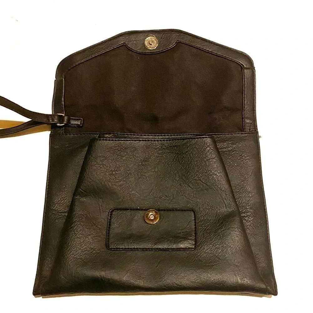 Mossimo Envelope Wristlet Clutch Black Faux Leather